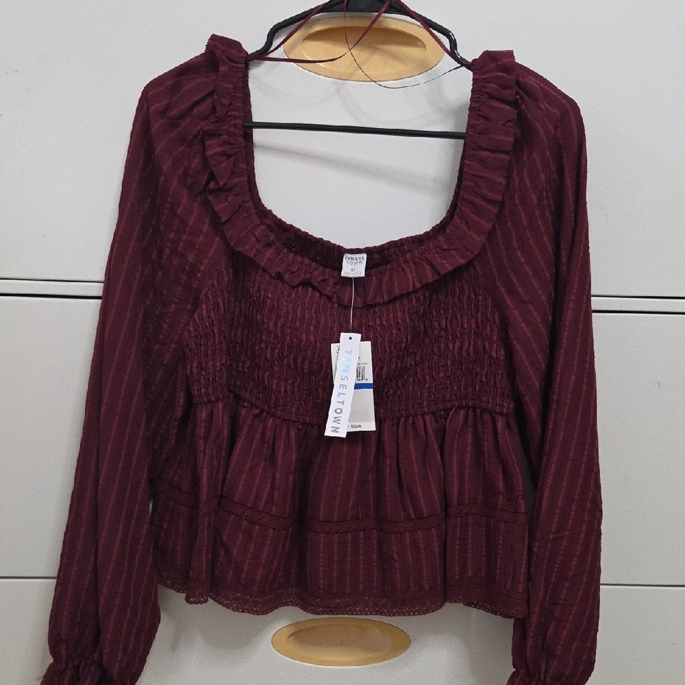 Tinseltown Burgundy Ruffled Smocked Blouse Xlarge Sz